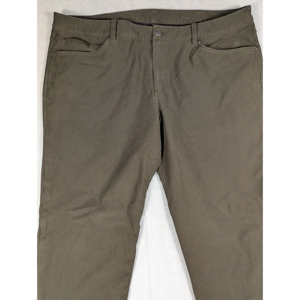 Lululemon ABC Slim-Fit Fit 5 Pocket Pant Warpstreme Olive Green Mens 44